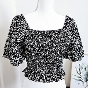 Floral Black and White Women's Crop Top Puffy Balloon Sleeves SZ XS/Small